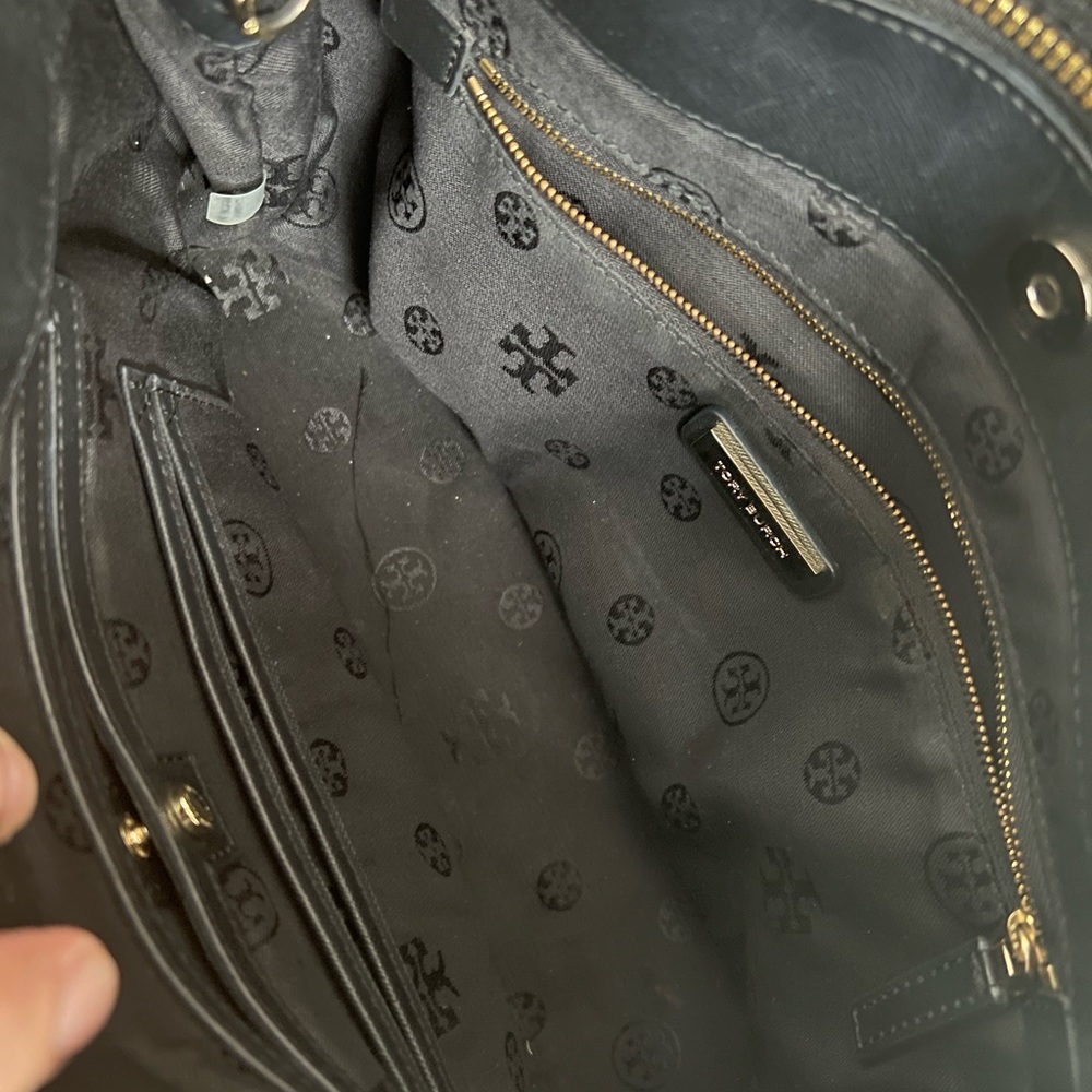 Tory Burch Shoulder Handbag - Picture 10 of 16